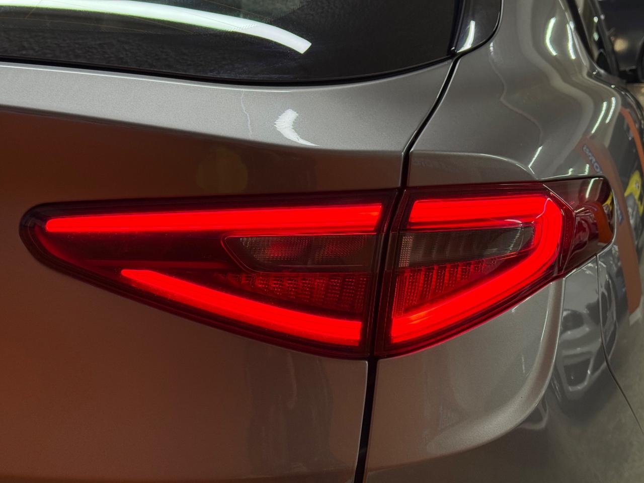 Alfa Romeo Stelvio 2.2 Turbodiesel 160 CV AT8 RWD Business