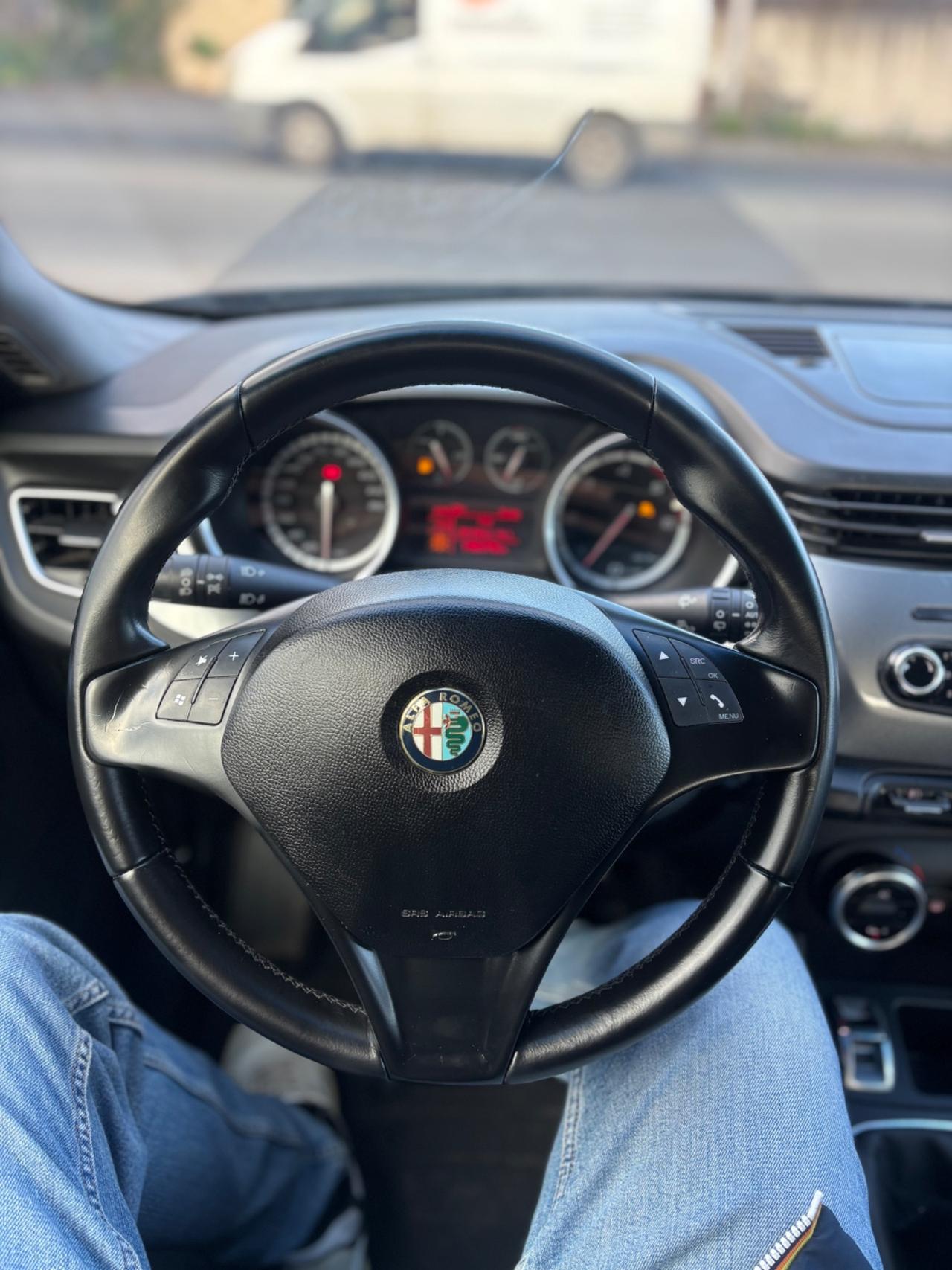 Alfa Romeo Giulietta 2.0 JTDm-2 140 CV Exclusive