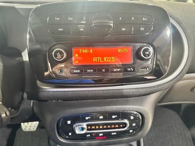 Smart ForFour 70 1.0 twinamic Superpassion