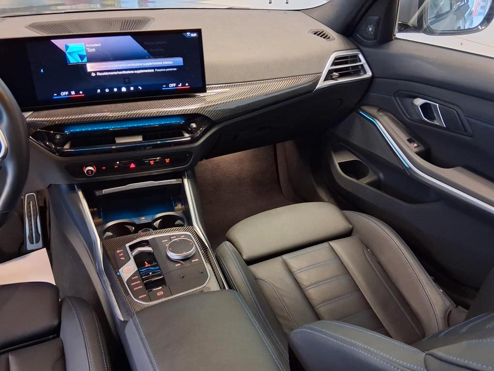 BMW 320D TOURING xdrive MSPORT tetto apr./imp.fren.maggiorato/pinze rosse/harman kardon