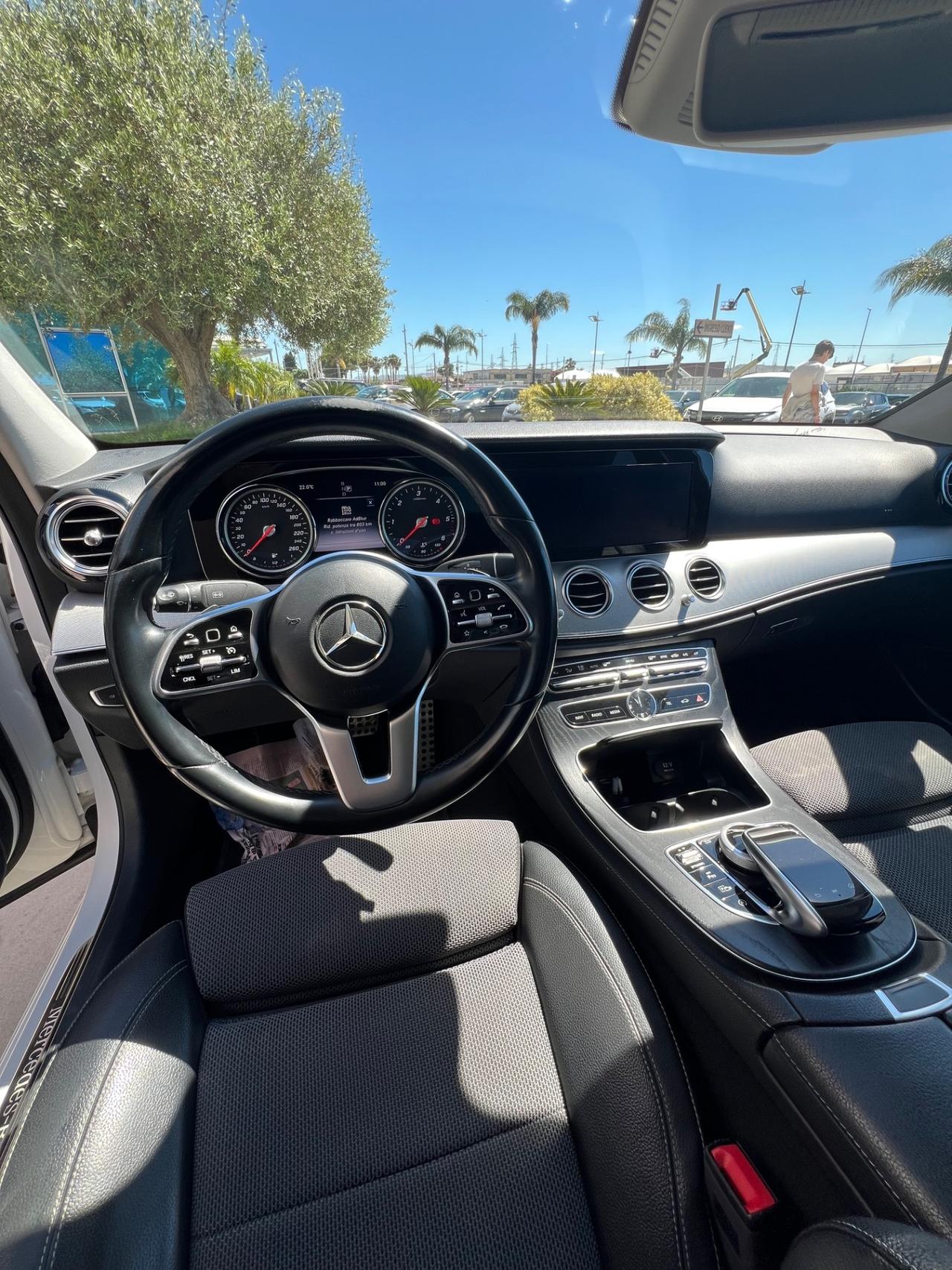 Mercedes-benz E 220 d 4Matic Auto Premium