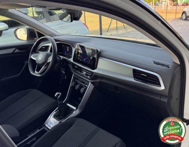VOLKSWAGEN T-Roc 1.0 TSI RESTYLING ANCHE PER NEOPATENTATI