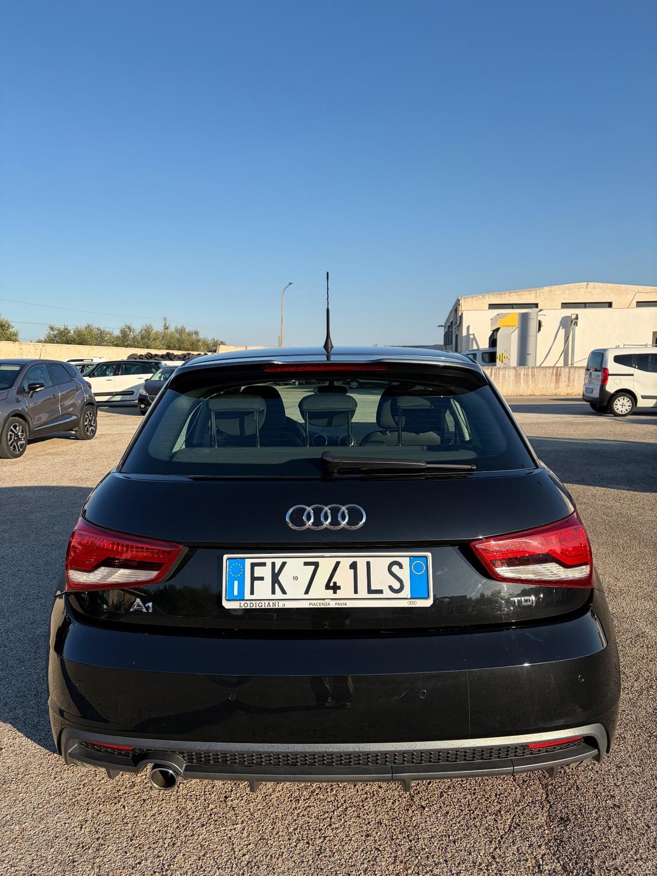Audi A1 1.6 TDI 116 CV S tronic Metal plus