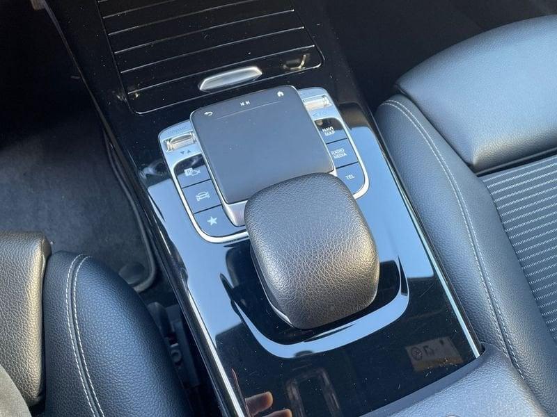 Mercedes-Benz Classe A A 180 d Sport auto