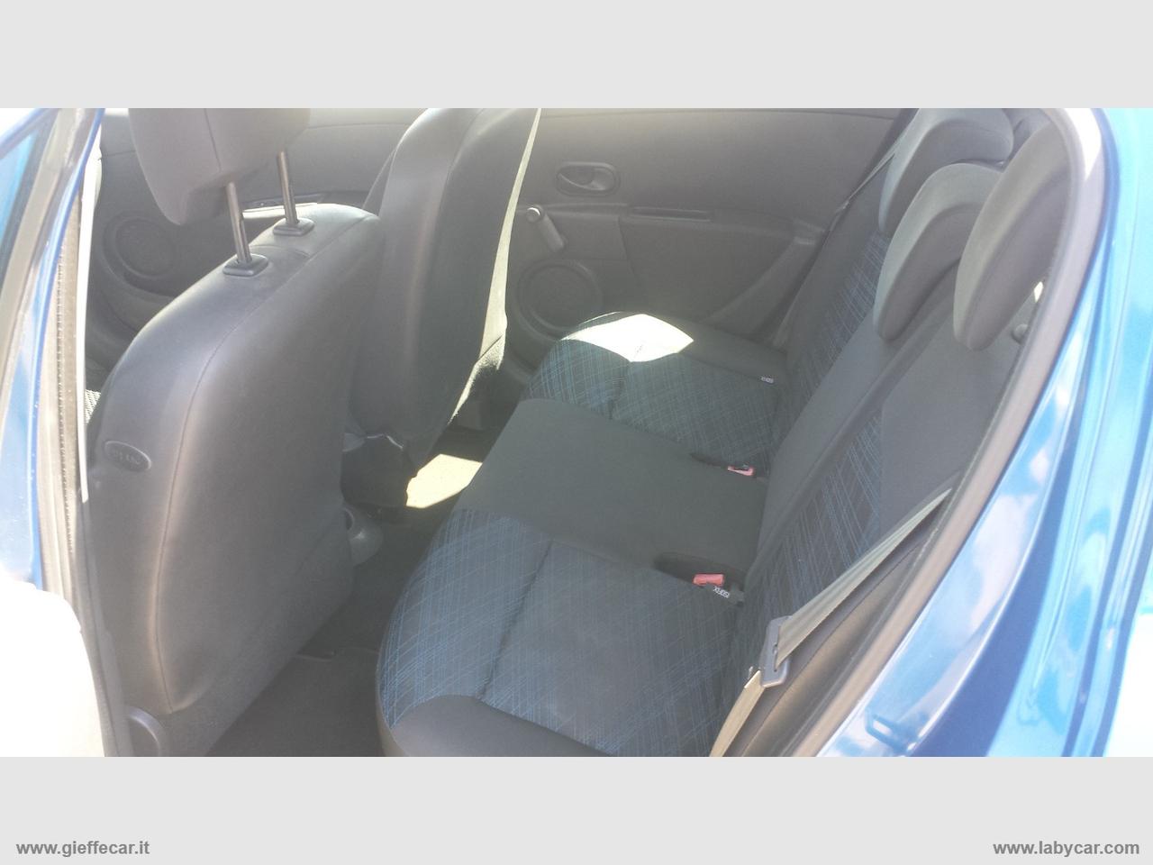 RENAULT Clio 1.2 5p. A GPL