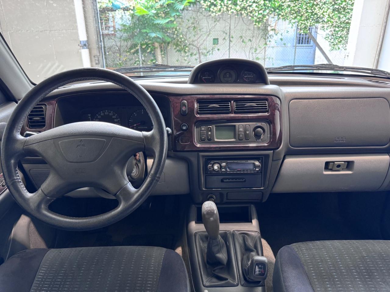 Mitsubishi Pajero Sport GLS 2.5 TDI 4x4