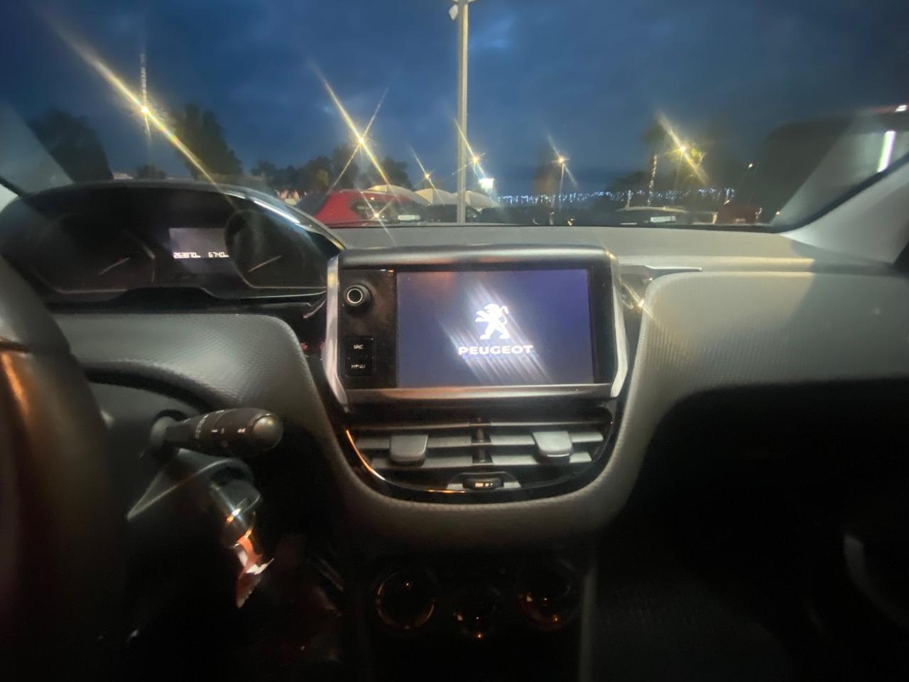 Peugeot 208 BlueHDi 75 5 porte Style