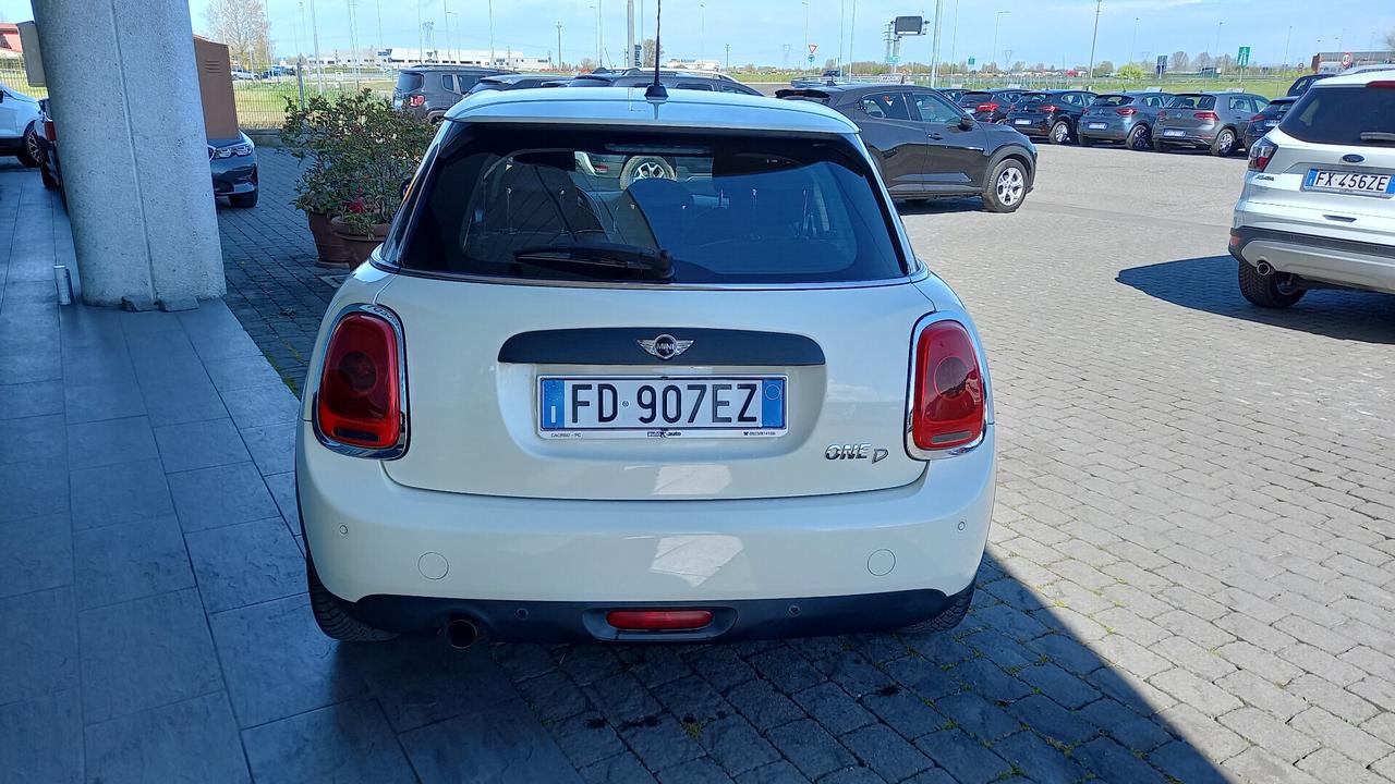Mini 1.5 One D 5 porte