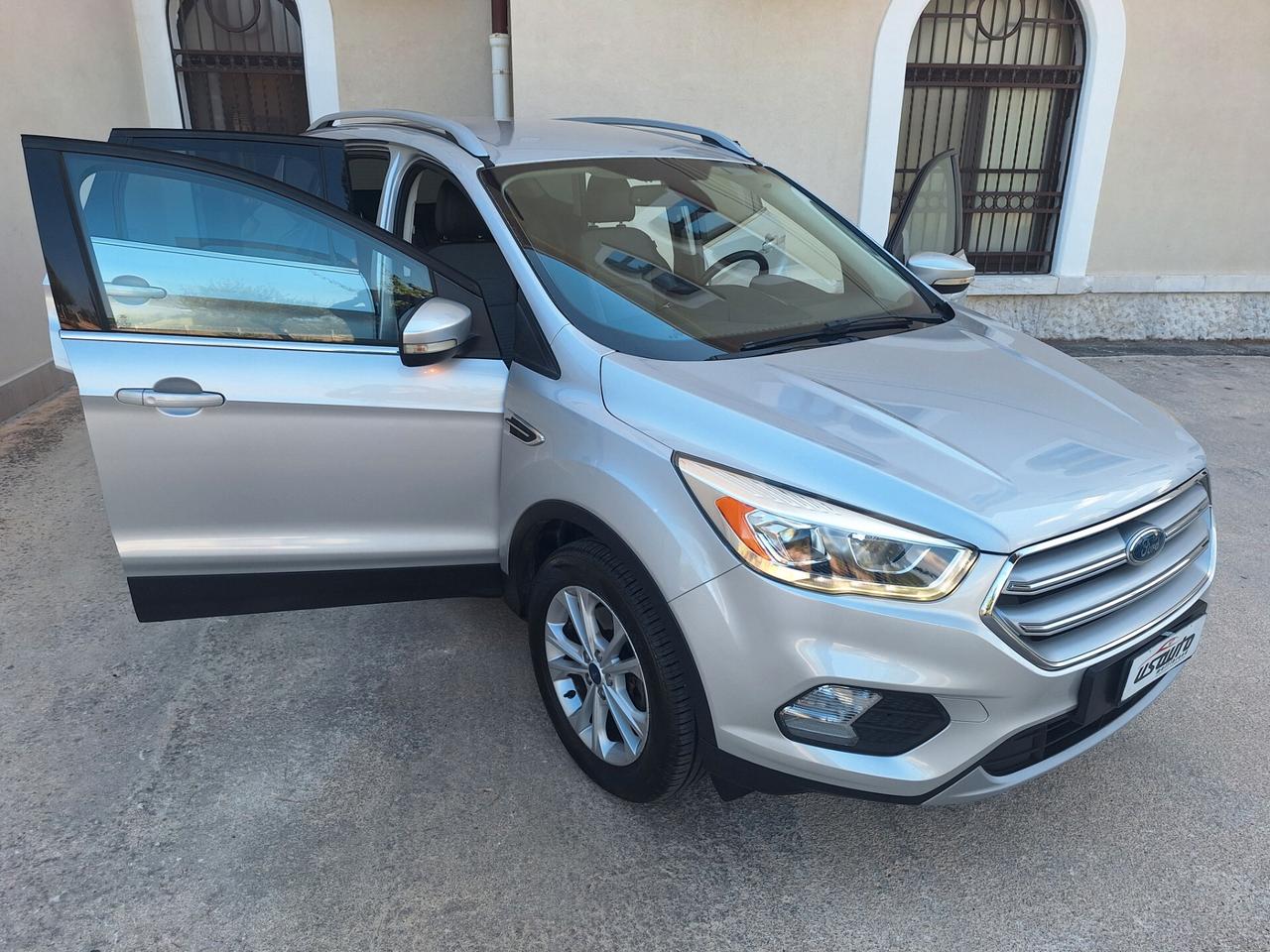 Ford Kuga 1.5 TDCI 120 CV NAVI GANCIO TRAINO
