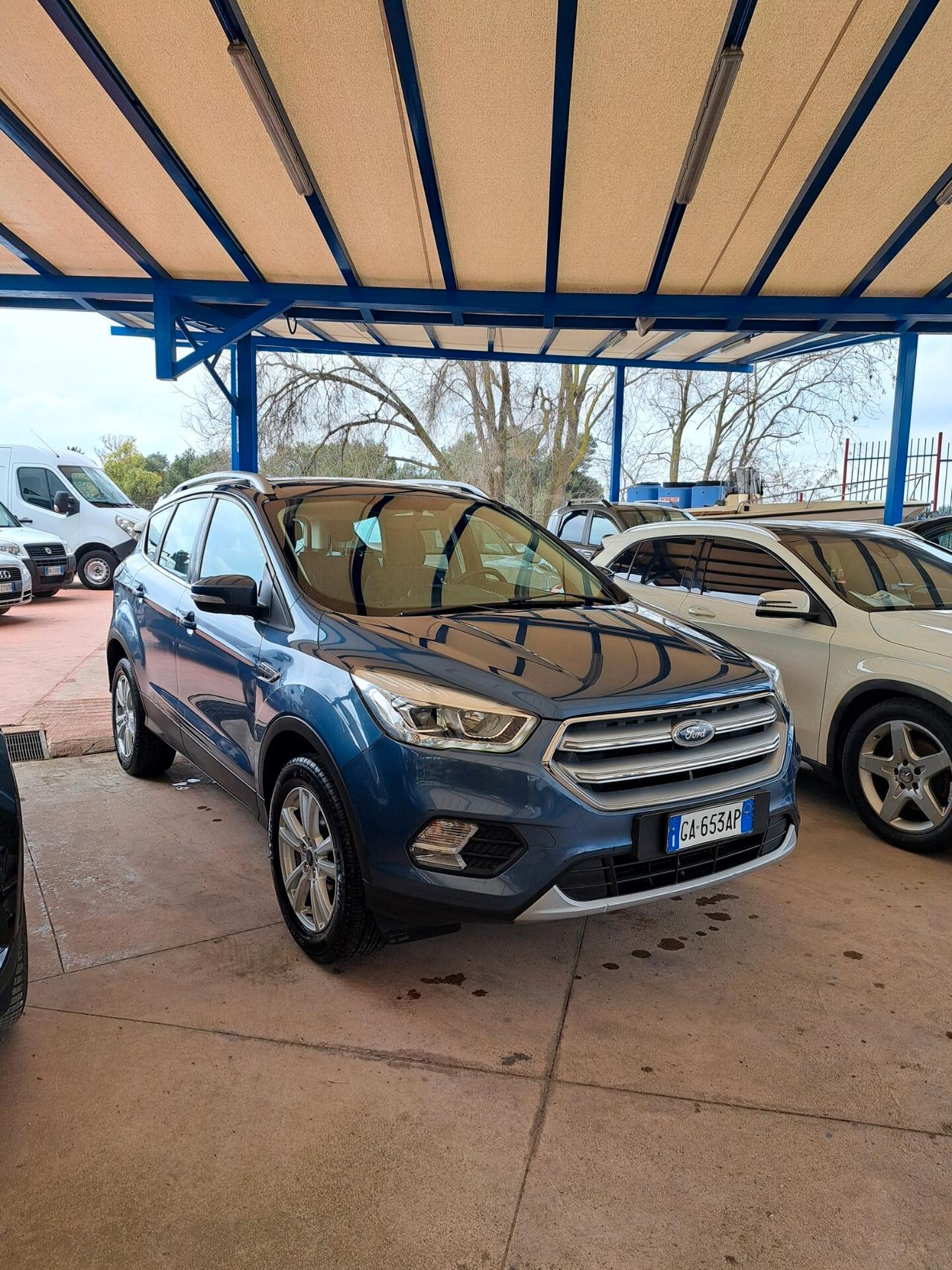 Ford Kuga 1.5 TDCI 120 CV S&S 2WD Business