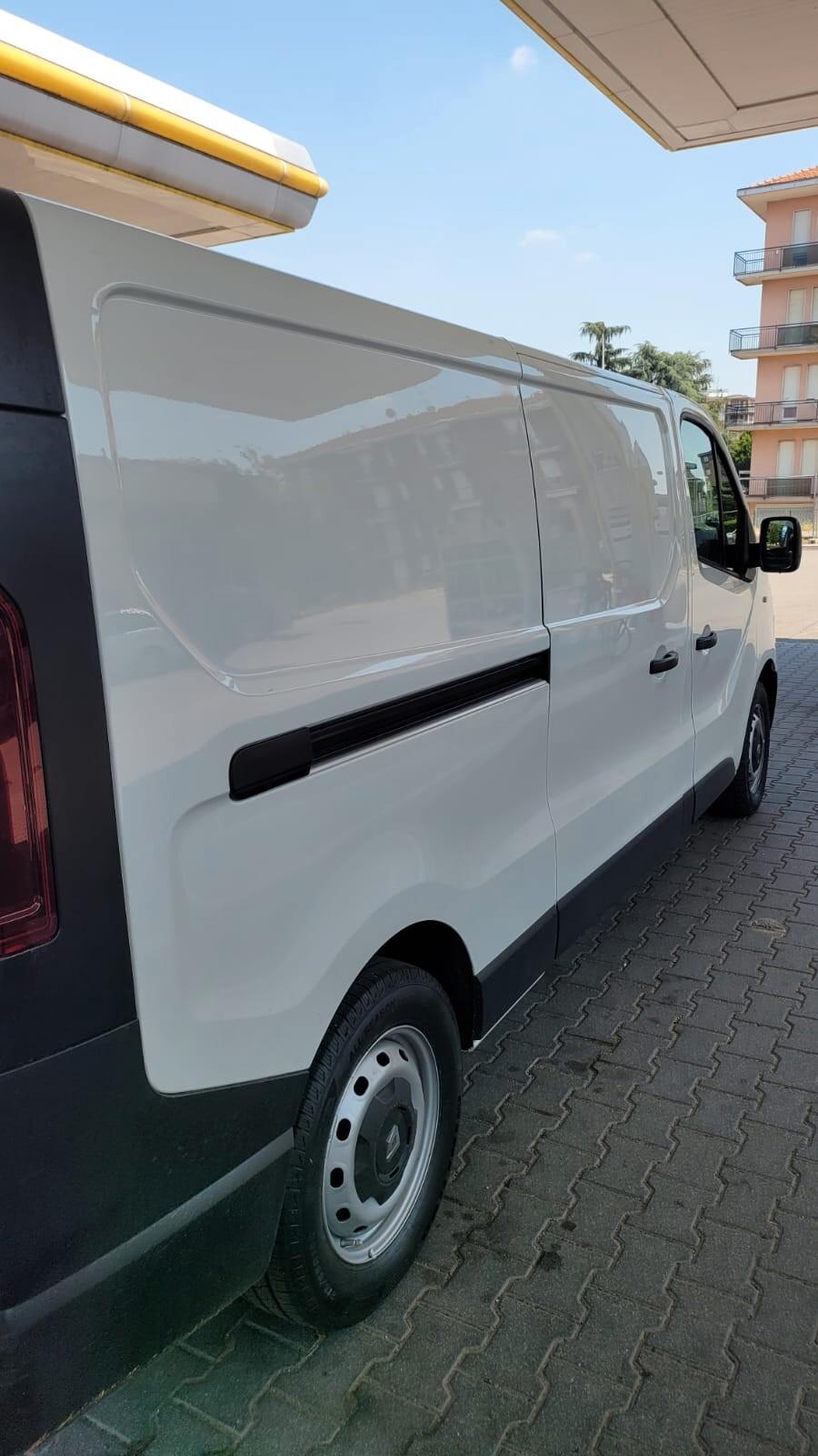 Renault Trafic Passo Lungo