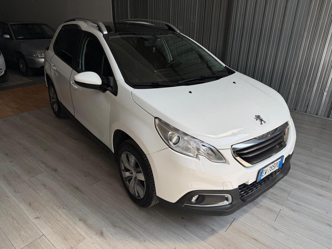Peugeot 2008 Allure 1.2 benzina SOLO 50.000km