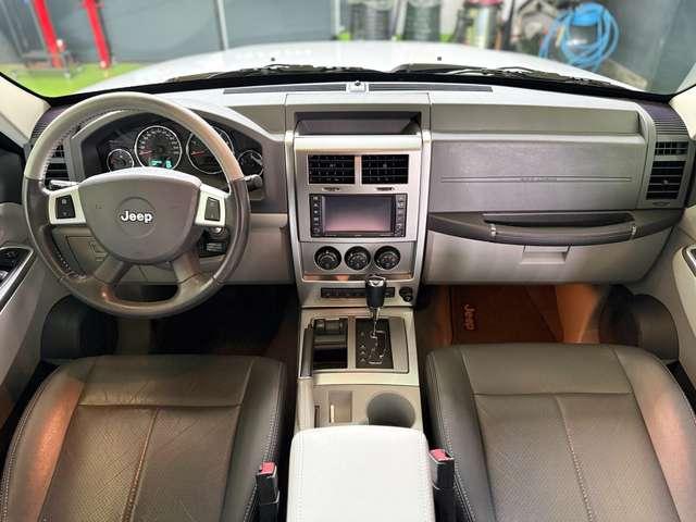 Jeep Cherokee Cherokee IV 2008 2.8 crd Limited auto dpf