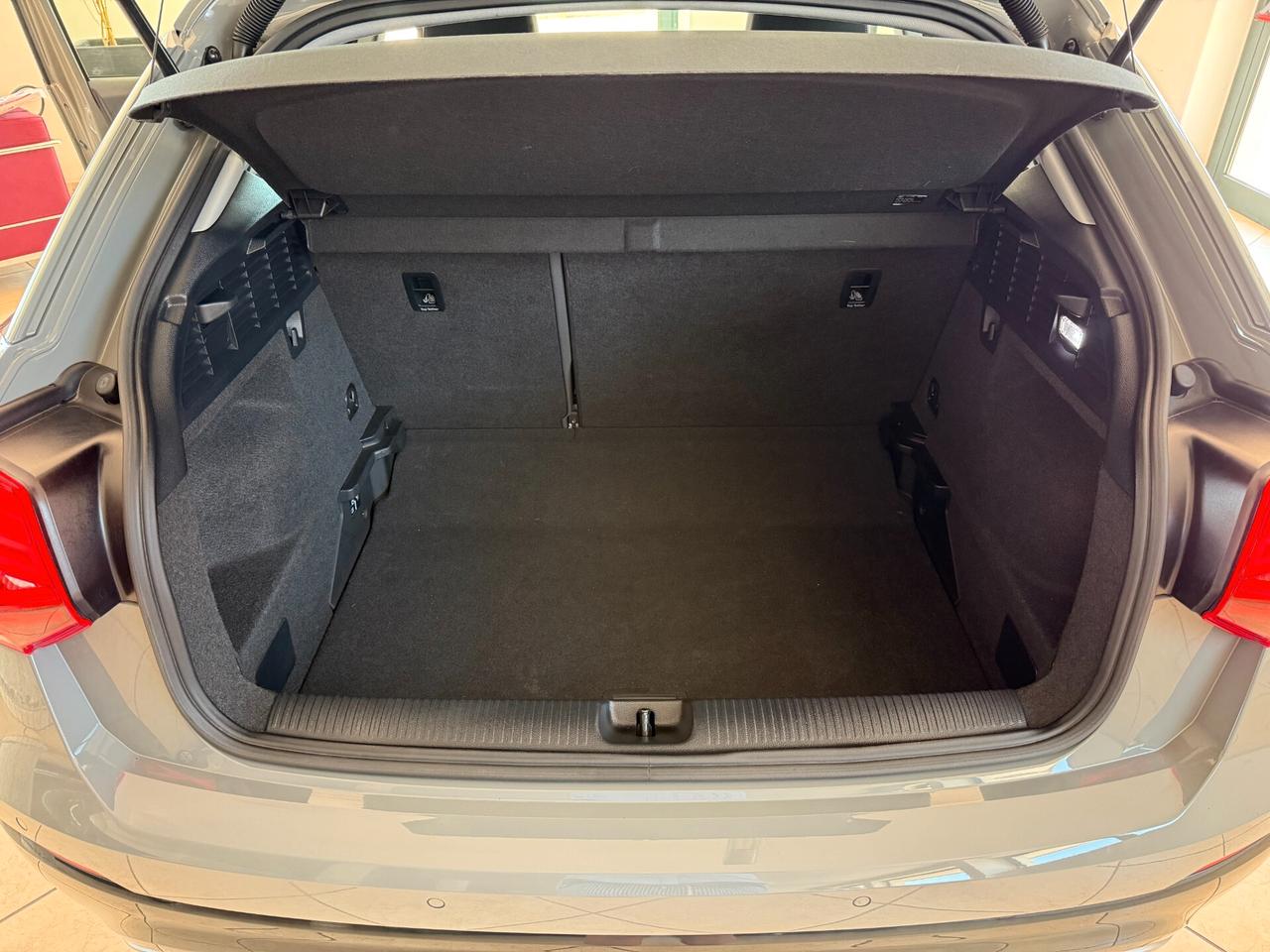 Audi Q2 30 TDI S tronic Business Design Full Led Navi