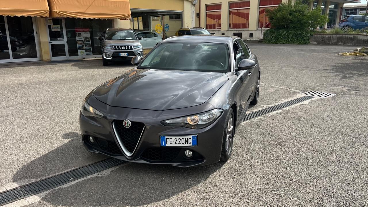 Alfa Romeo Giulia 2.2 Turbodiesel 150 CV Super