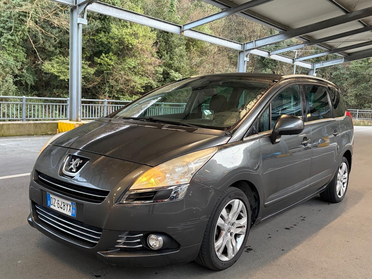 Peugeot 5008 2.0 HDi 150CV 7 posti - euro5 2010