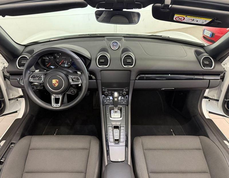 Porsche 718 2.0 Boxster T