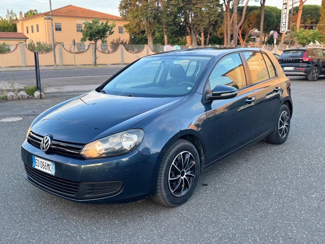Volkswagen Golf 2.0 TDI 140CV DPF DSG 5p. Highline