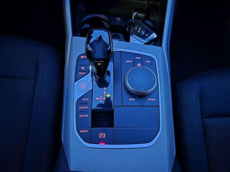 BMW Serie 3 320d Touring xdrive Business Advantage auto