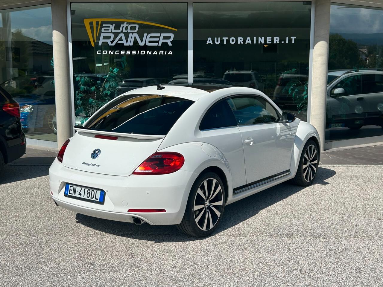 Volkswagen Maggiolino 2.0 TSI DSG Sport
