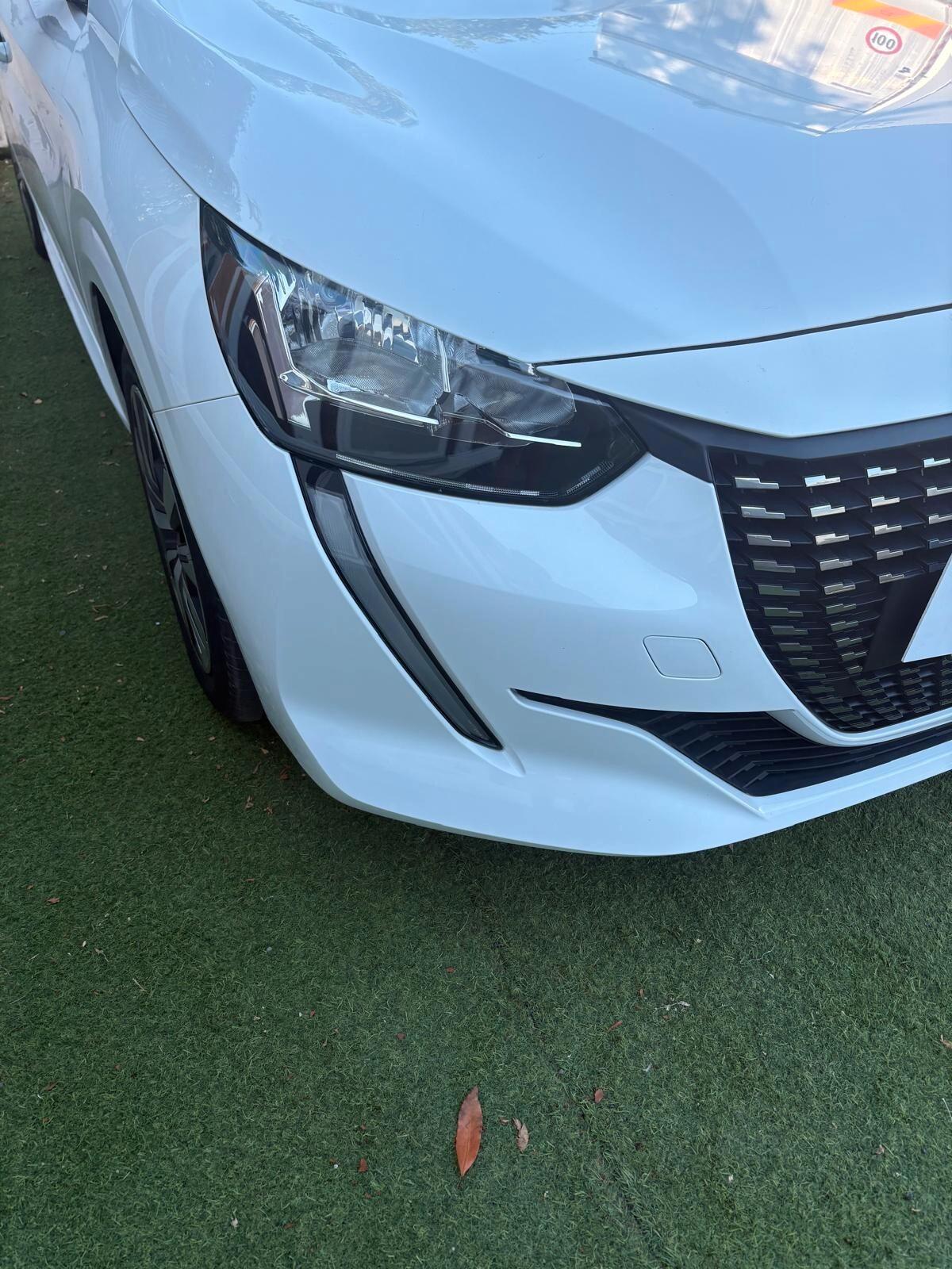 Peugeot 208 1500 HDI 102 CV