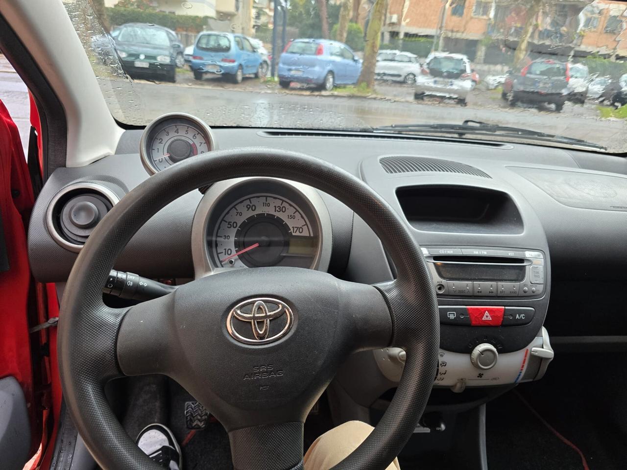 Toyota Aygo 1.0 12V VVT-i 5 porte Sol