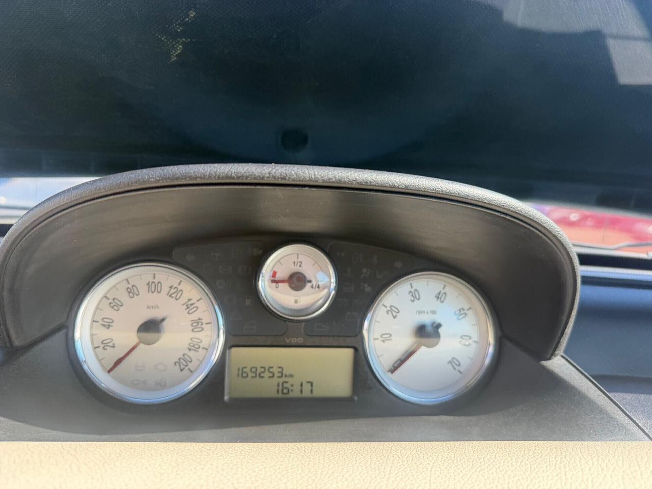 Lancia Ypsilon 1.2 69 CV Argento