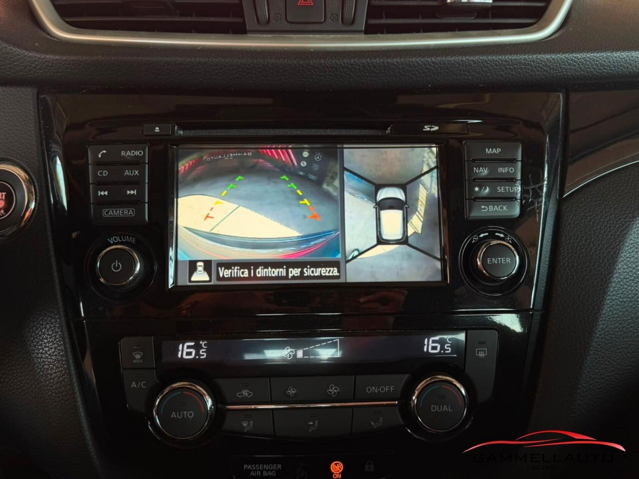 Nissan Qashqai 1.6 4x4 N-Connect 130cv Tetto Panorama