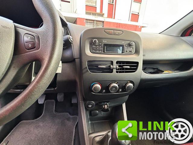 RENAULT Clio 1.2 75 CV 5 porte Duel