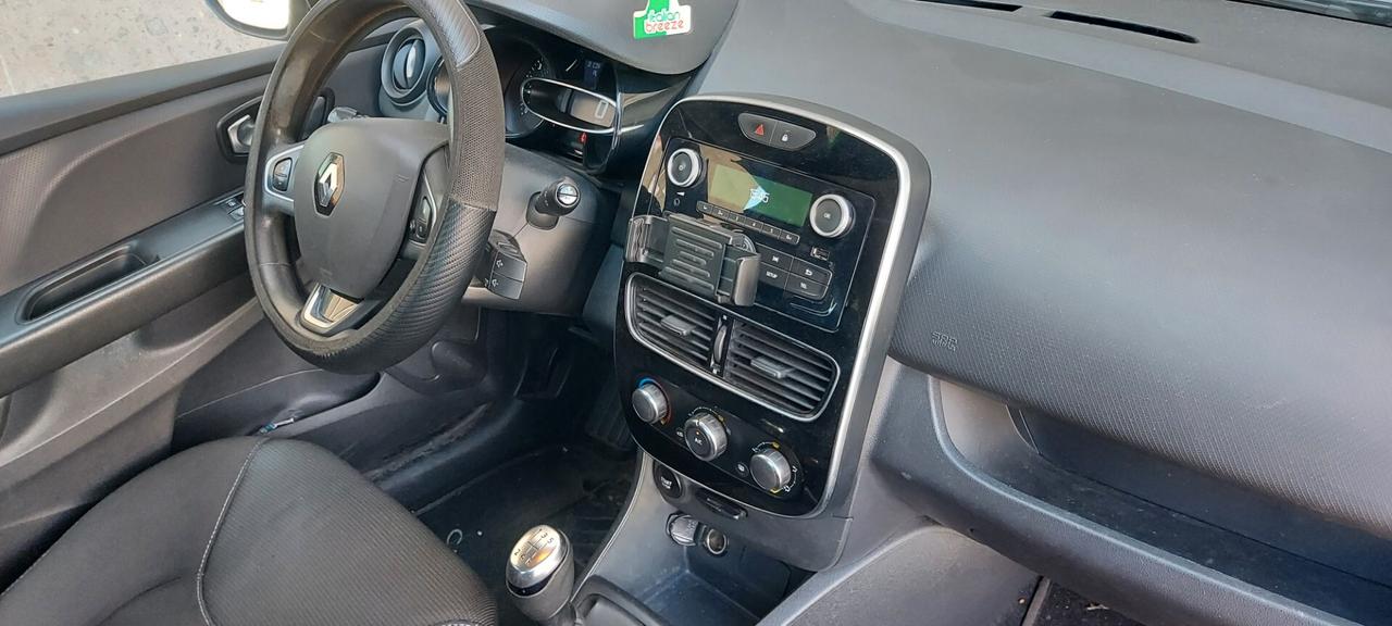 Renault Clio dCi 8V 75 CV Start&Stop 5 porte Energy Duel