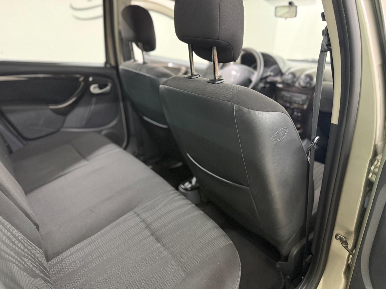DACIA DUSTER 4WD (anno 2012)