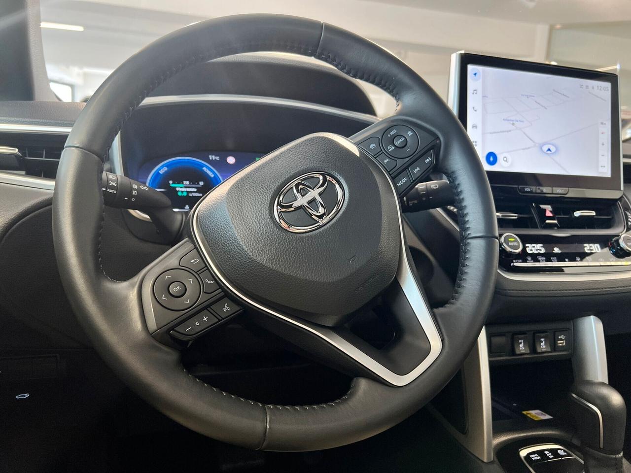 Toyota Corolla Cross MY23 LOUNGE 2.0 HYBRID AWD-i