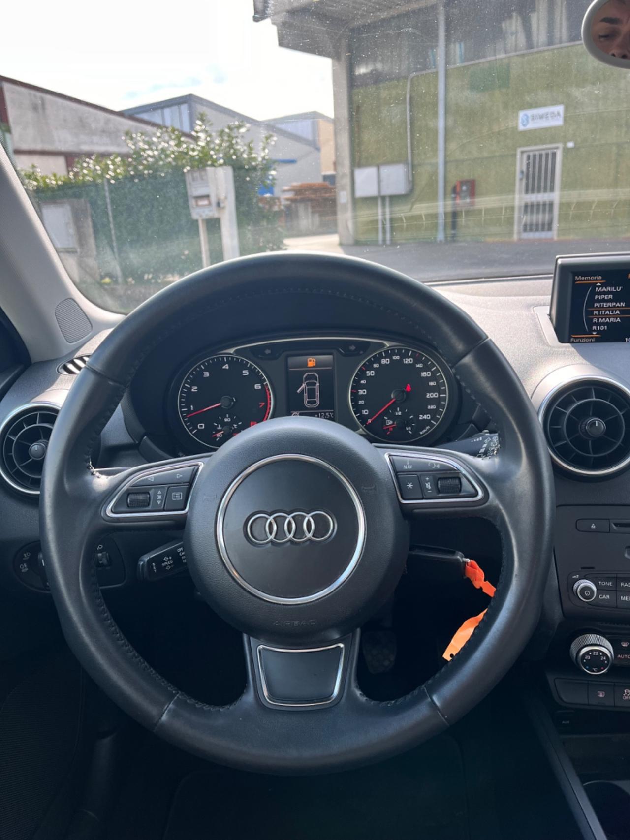 Audi A1 1.2 TFSI Ambition Neopatentati