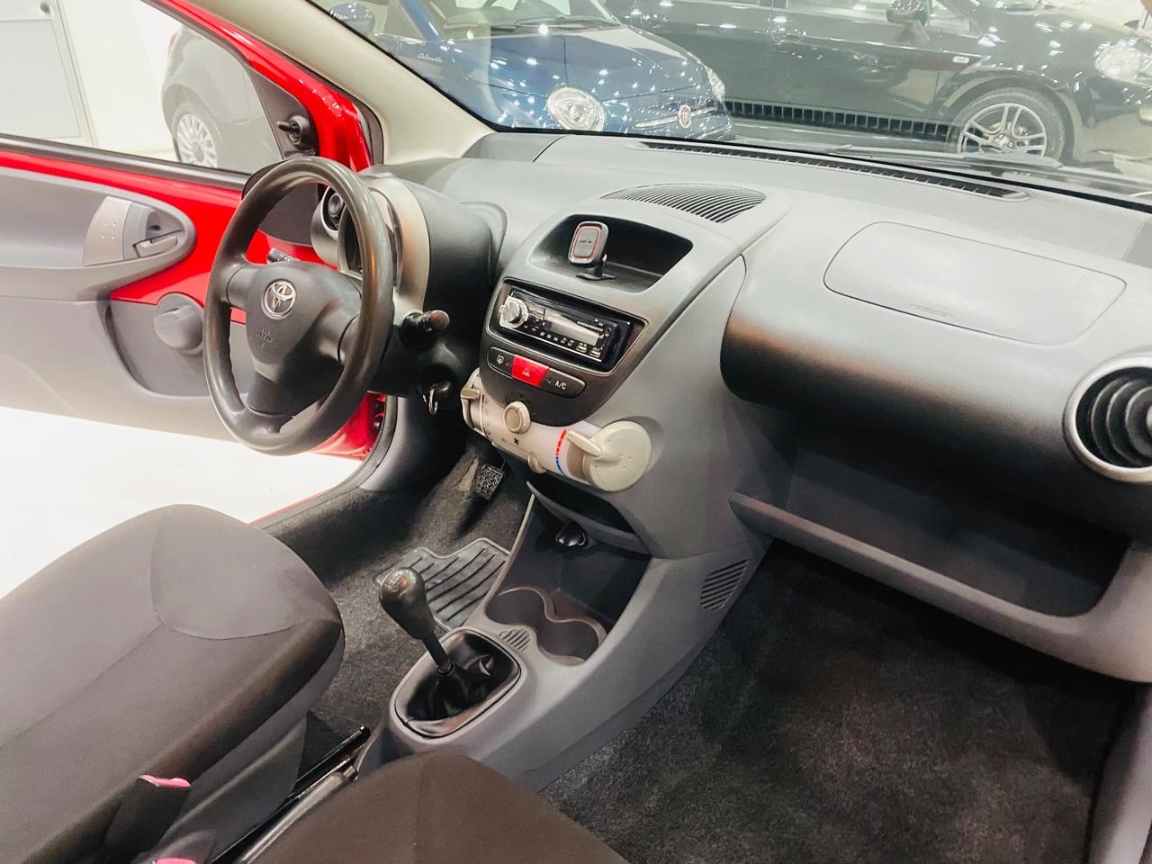 Toyota Aygo 1.0 12V VVT-i 3 porte