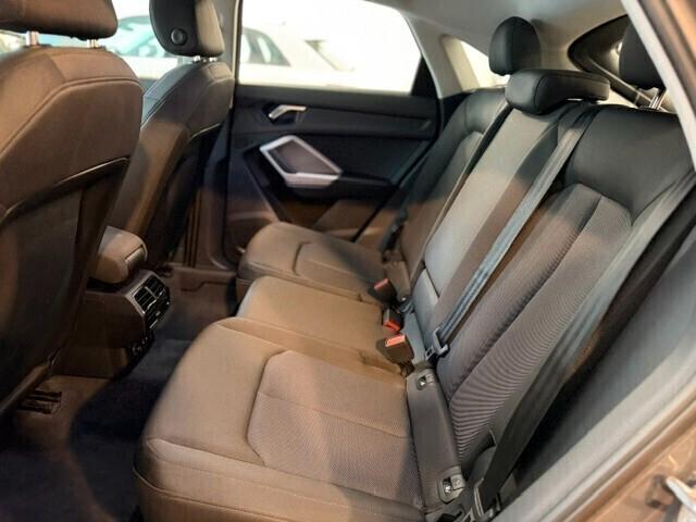 Audi Q3 35 TDI SPORTBACK S tronic Identity Black