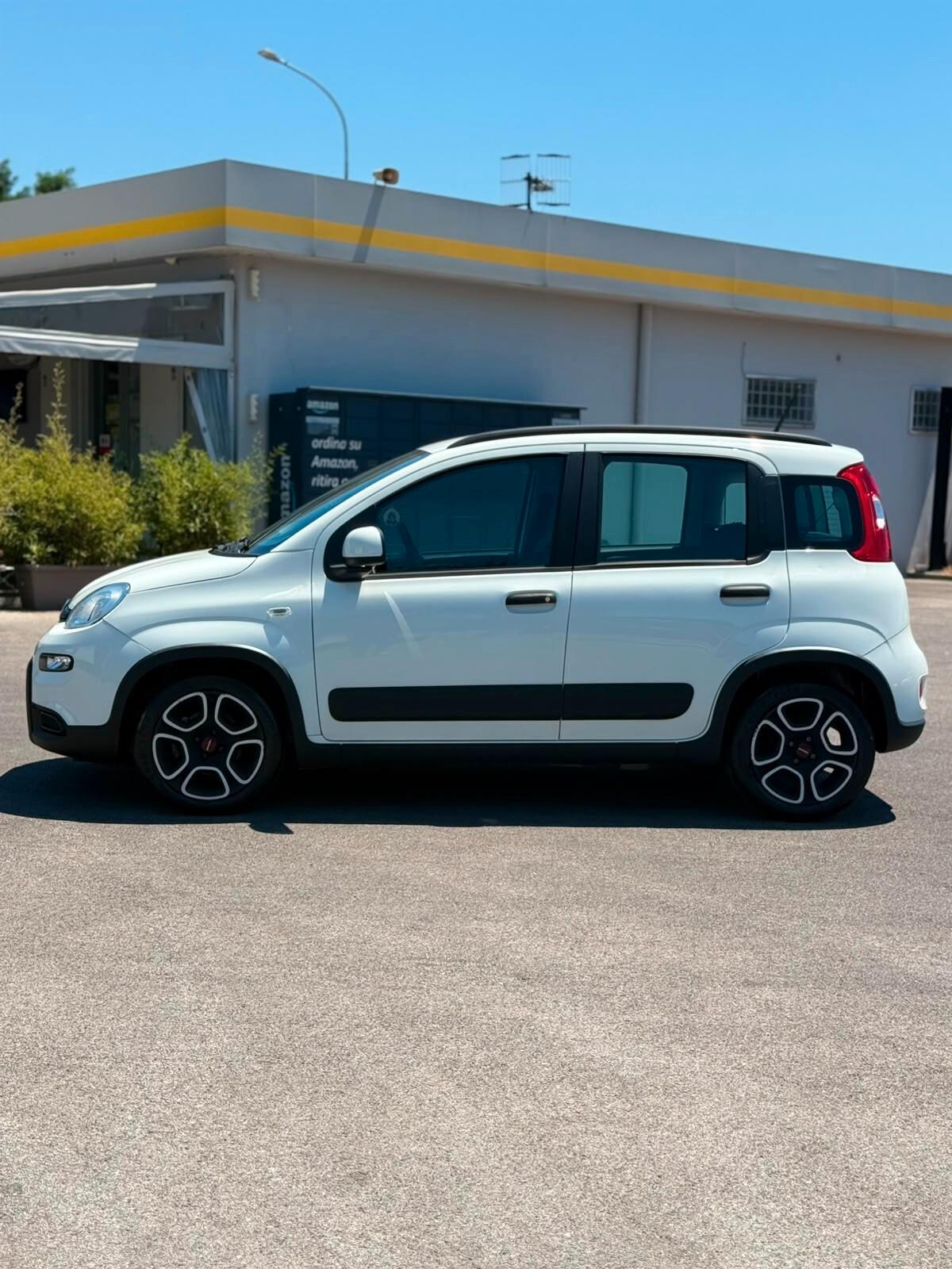 Fiat Panda S&S Hybrid City Life garanzia iva esposta 2023
