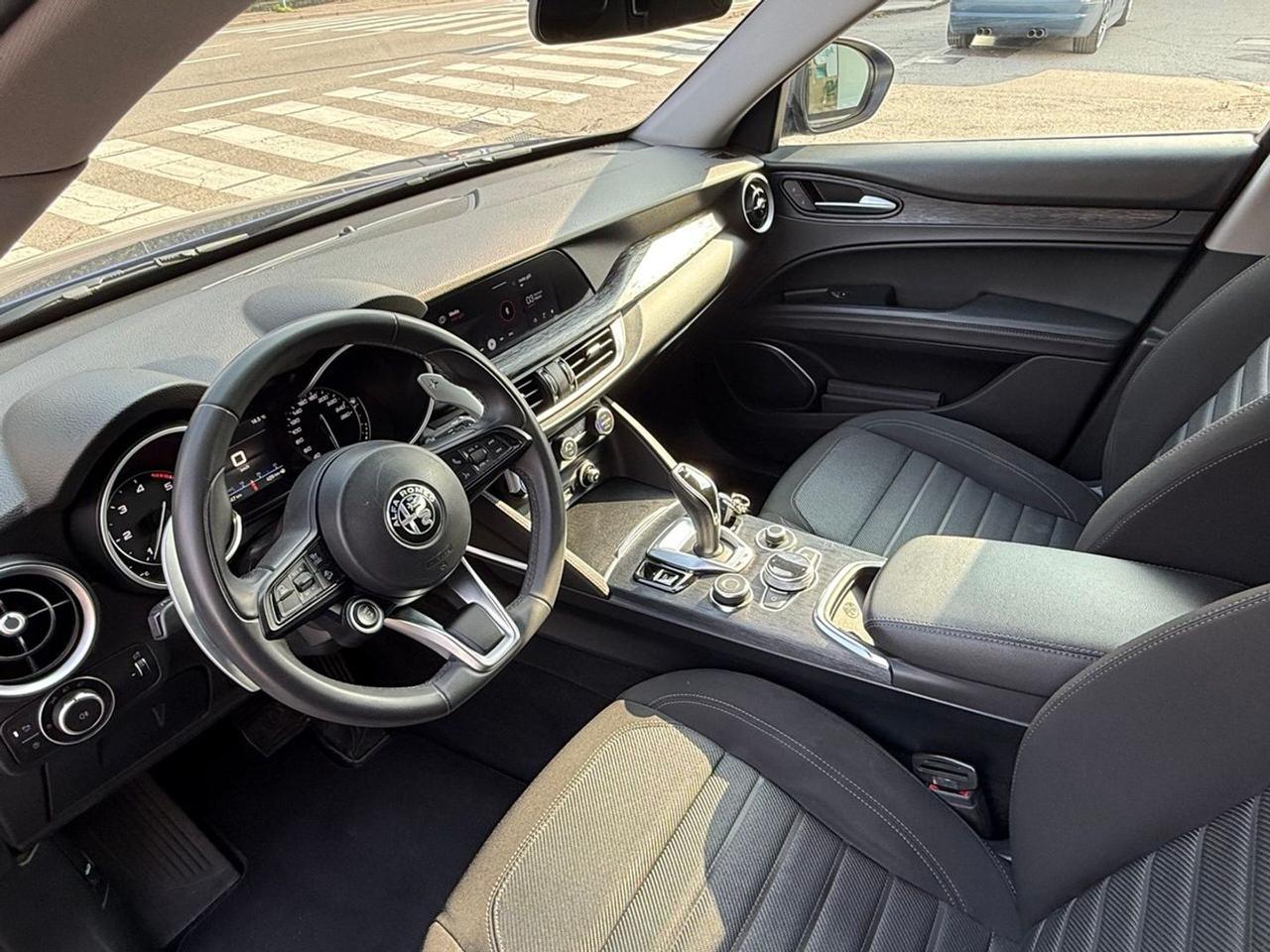 Alfa Romeo Stelvio 2.2 TD 160 CV #9701