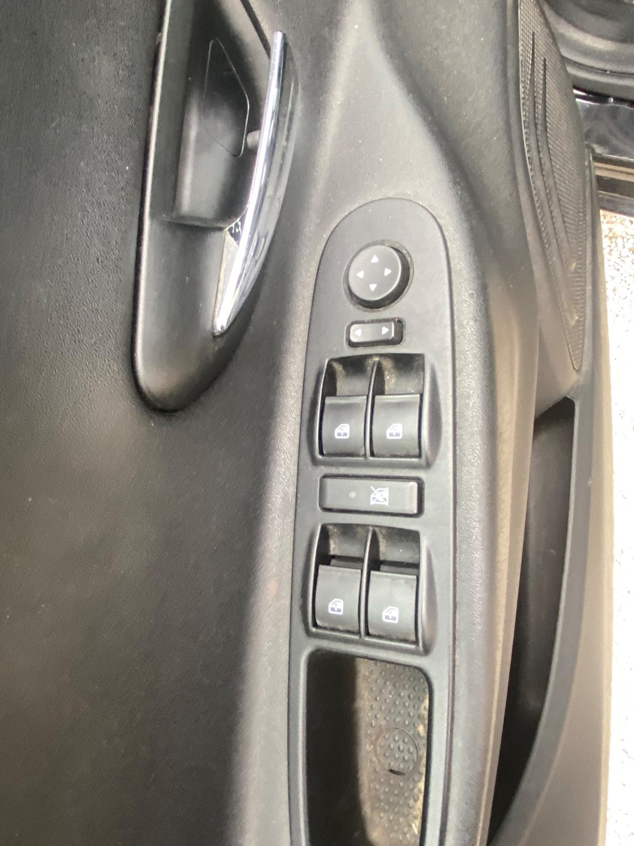 Lancia Ypsilon 1.3 MJT 16V 95 CV 5 porte S&S Platinum