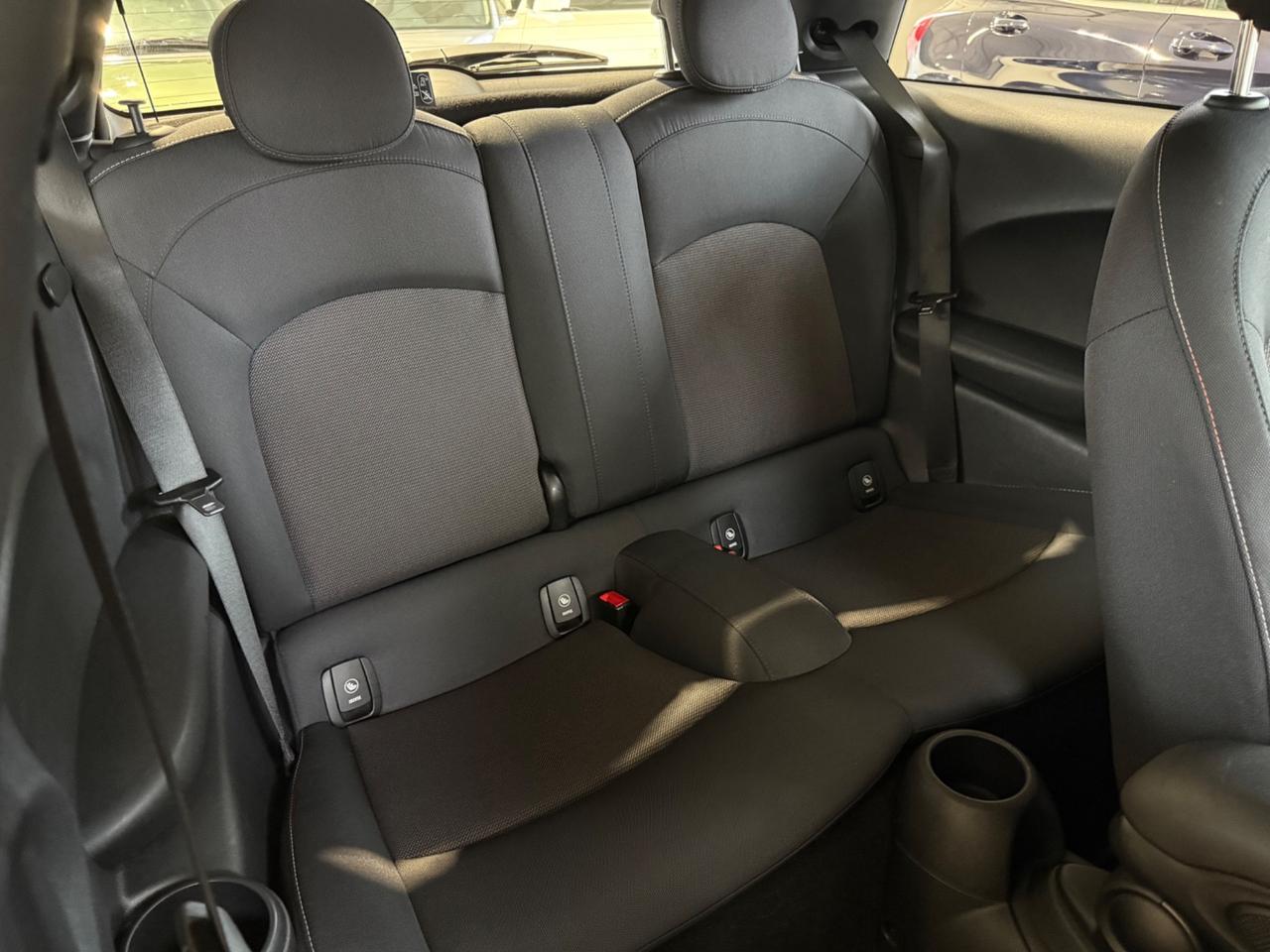 Mini 1.5 Cooper D Hype CAMBIO AUTOMATICO