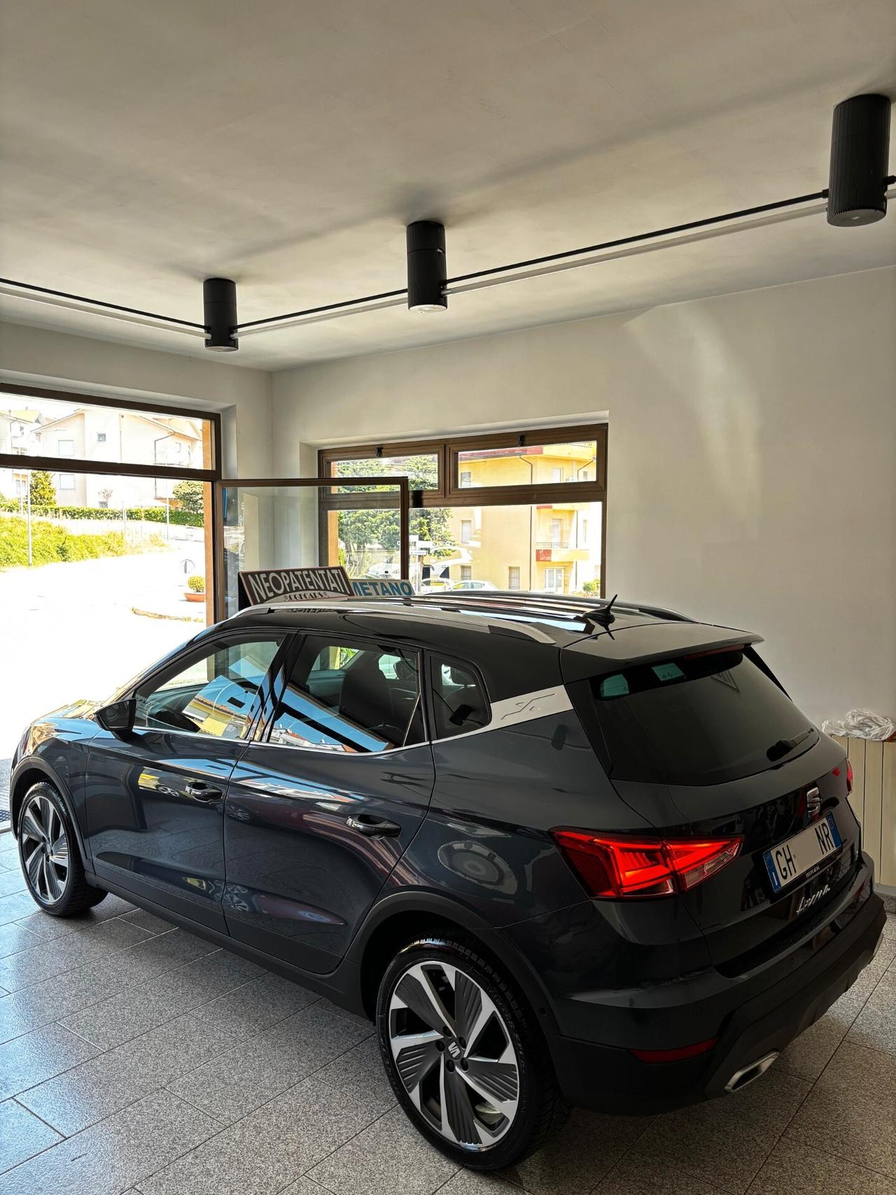 Seat Arona 1.0 TGI FR RESTAYLING UNIPROPRIETARIO