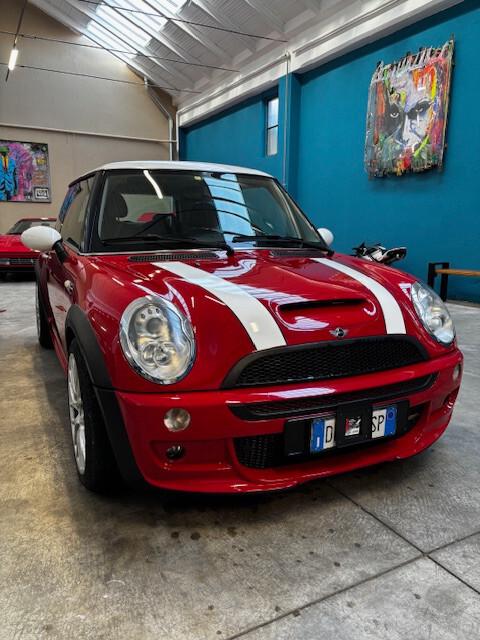 Mini 1.6 16V Cooper S - John Cooper WORKS
