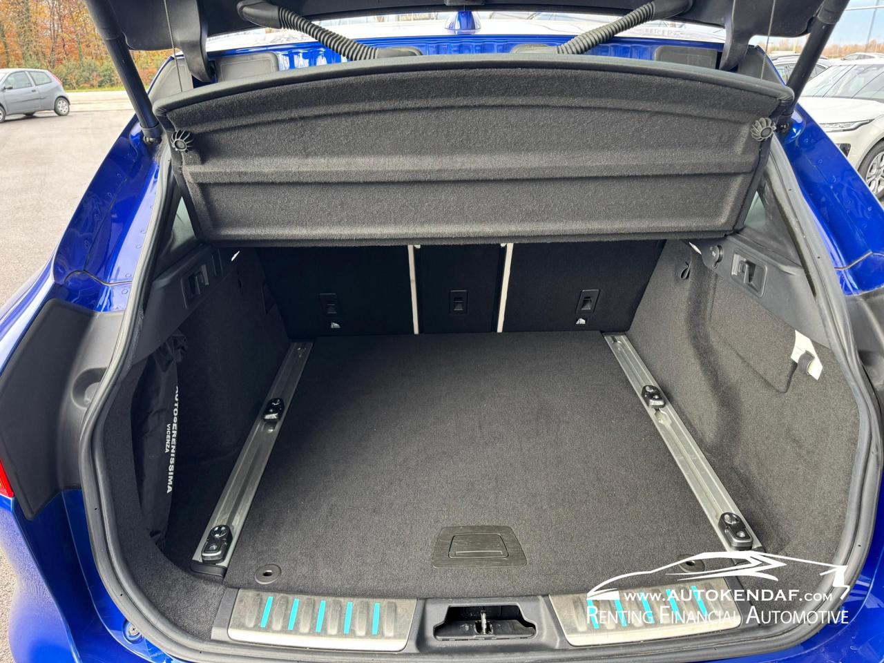 Jaguar F-Pace 3.0d V6 First edition awd 300cv auto
