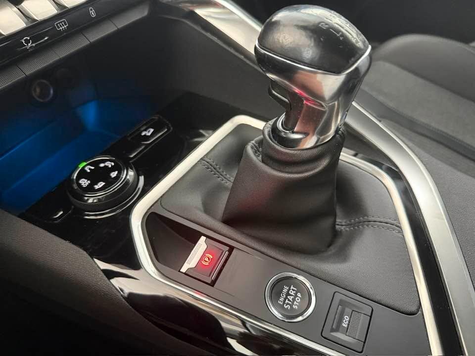 Peugeot 3008 BlueHDi 130 S&S Allure Pack