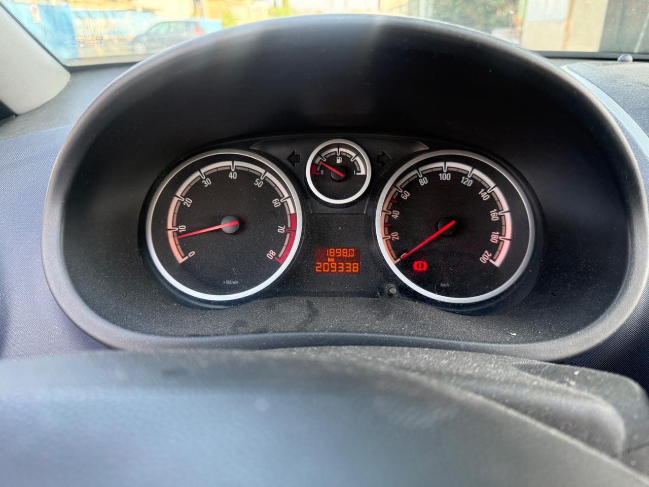 Opel Corsa 1.2 5 porte Easytronic Enjoy