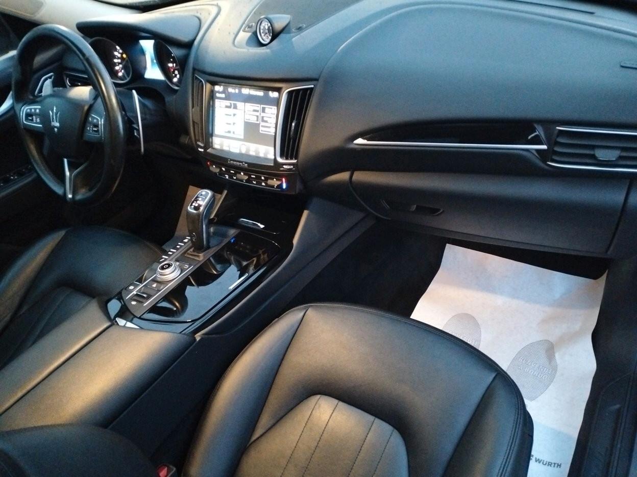 Maserati Levante 3.0 V6 Granlusso 250cv auto my19