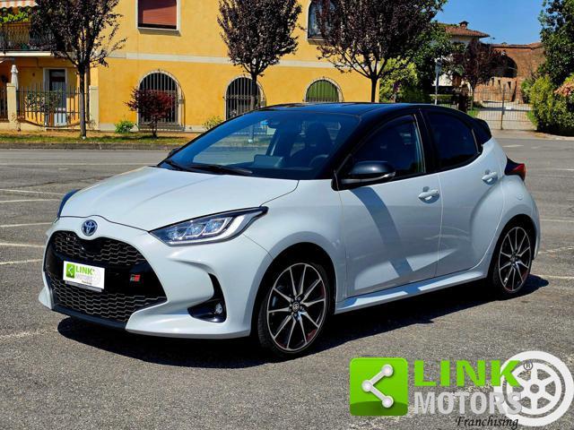TOYOTA Yaris GR SPORT