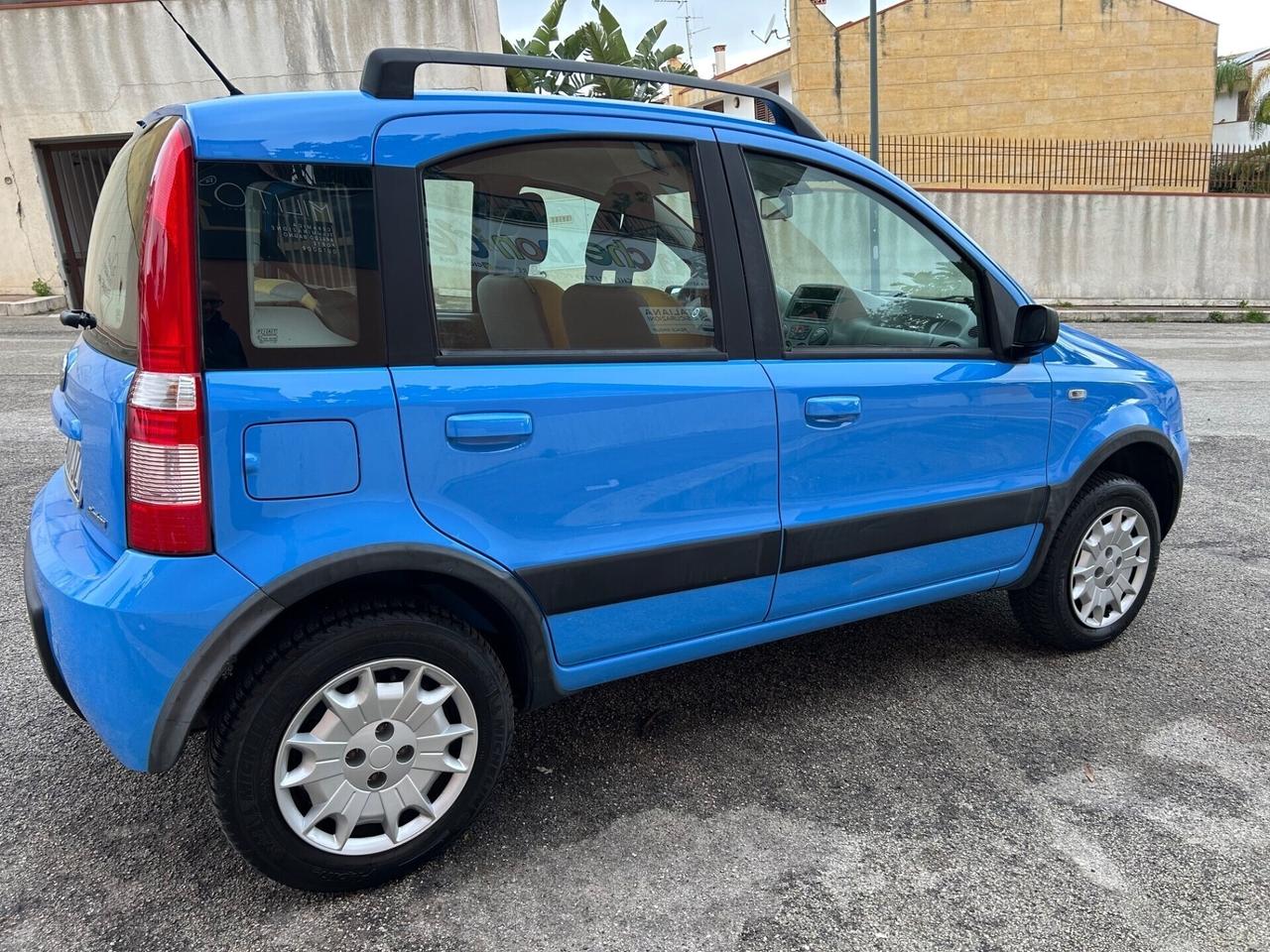 Fiat Panda 1.2 4x4 Climbing solo 133000 km