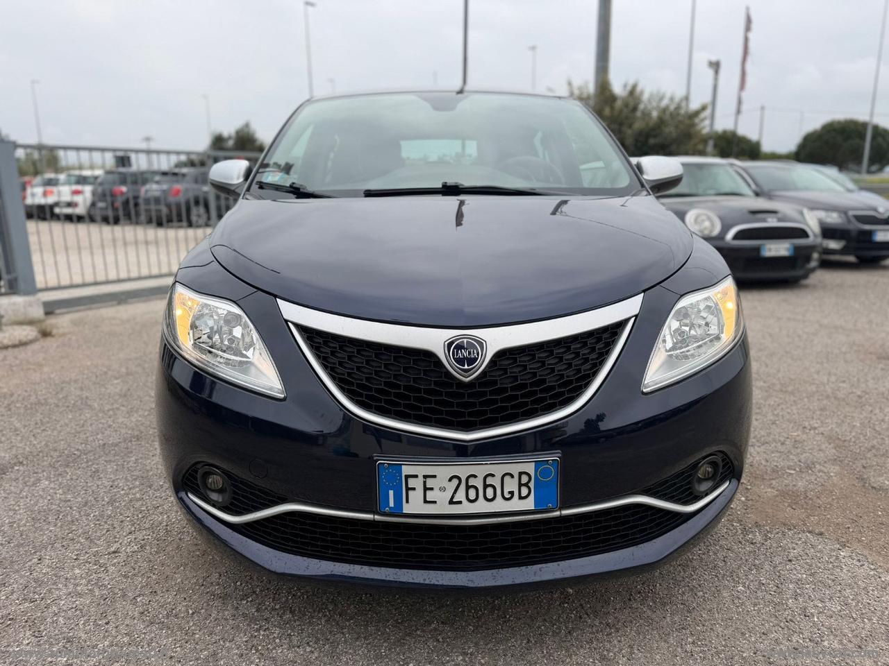 LANCIA Ypsilon 1.2 69 CV 5p. Mya