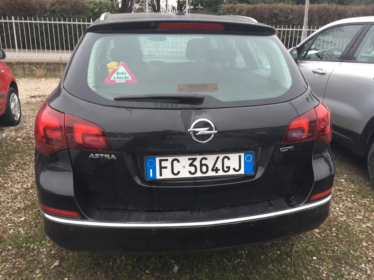 Opel Astra 1.6 CDTi 5 porte Business
