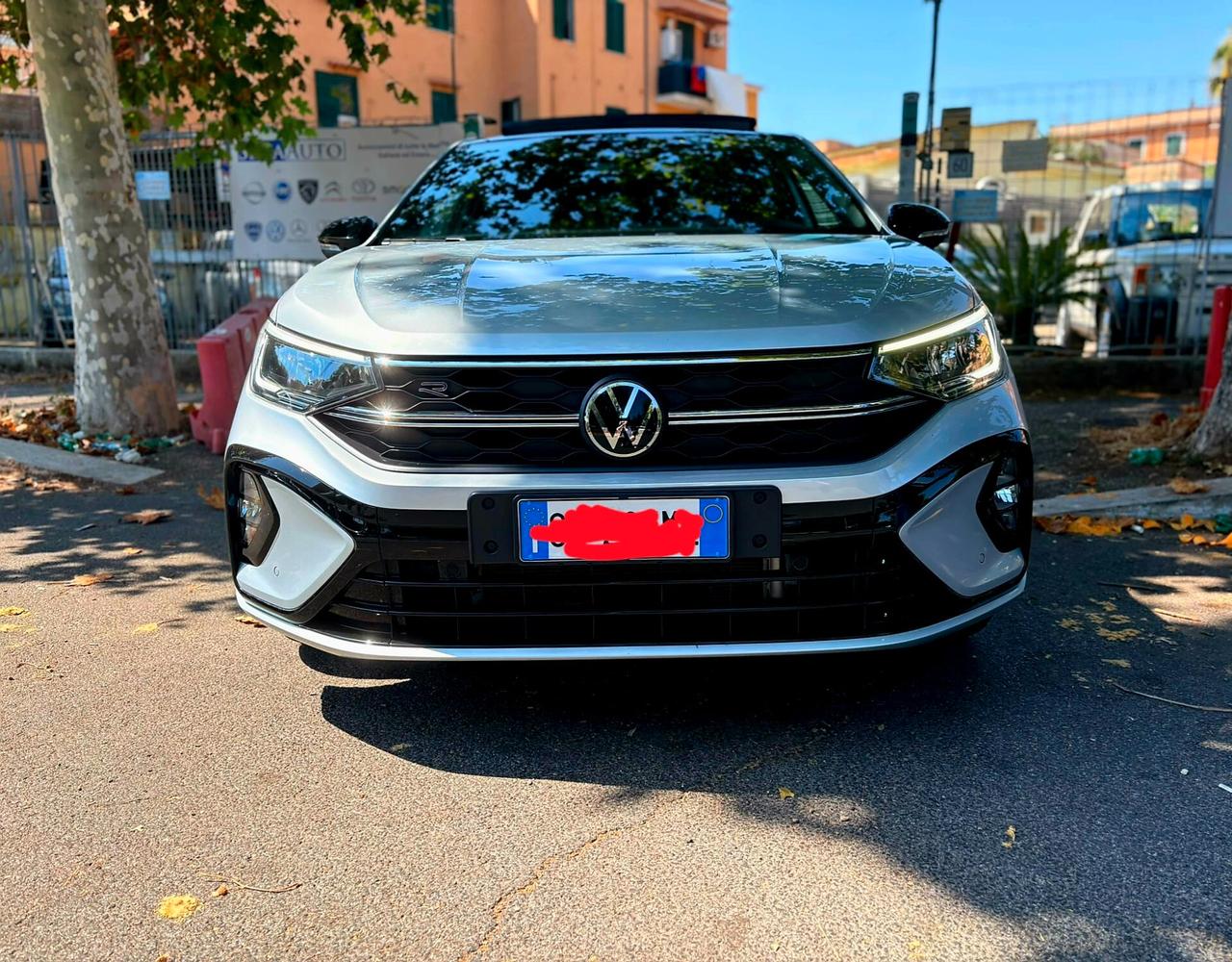 Volkswagen Taigo 1.5 TSI ACT 150 CV DSG R-Line